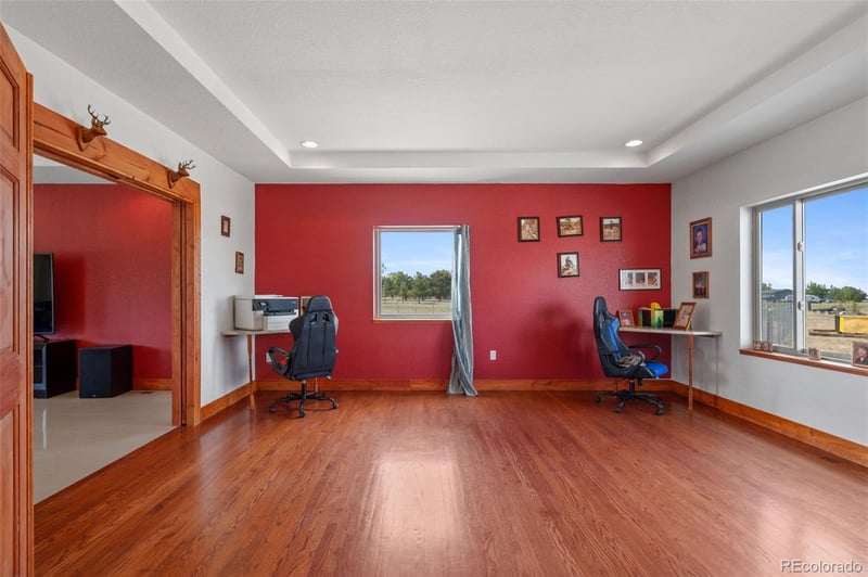 56600 30th Ave, Strasburg, CO 80136
