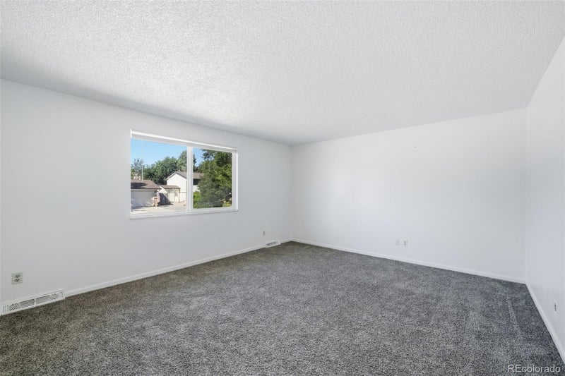 448 Neptune Ct, Lone Tree, CO 80124