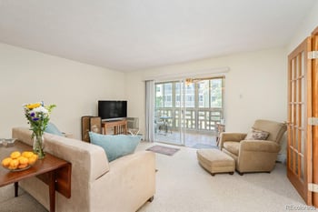 645 S Alton Way #10B, Denver, CO 80247