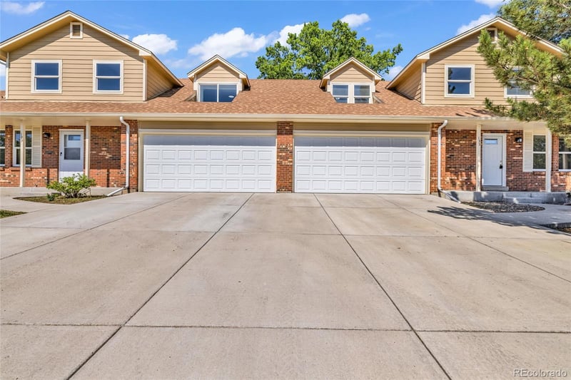 129 Eaton Ct, Lakewood, CO 80226