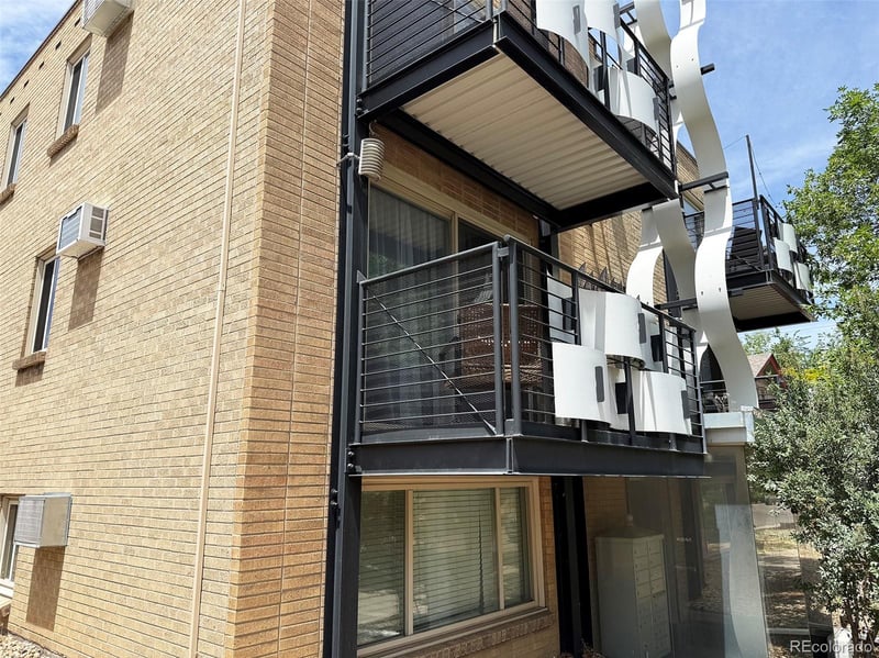 271 N Grant St #202, Denver, CO 80203