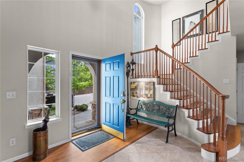 2891 Canyon Crest Dr, Highlands Ranch, CO 80126