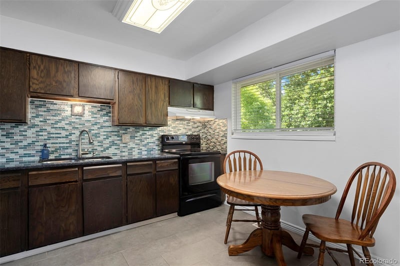 8692 Fair Dr, Littleton, CO 80123