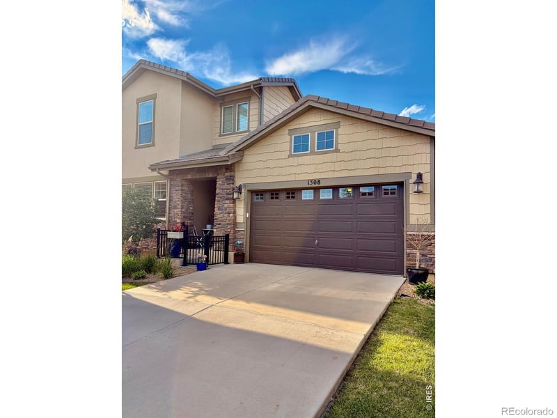 1308 Skyline Dr, Erie, CO 80516