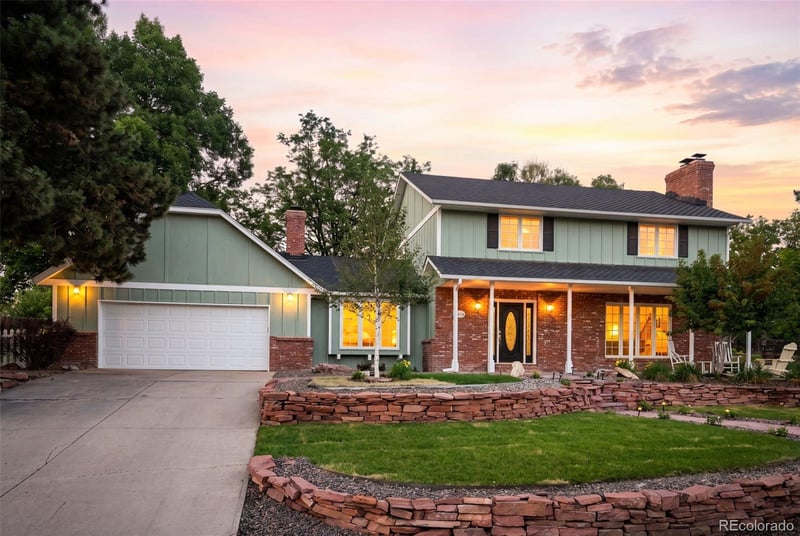 1074 Princeton Dr, Longmont, CO 80503