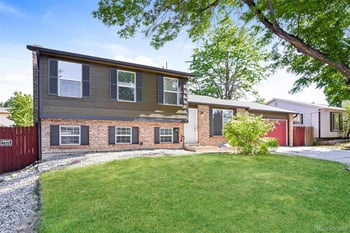 1115 S Truckee Way, Aurora, CO 80017