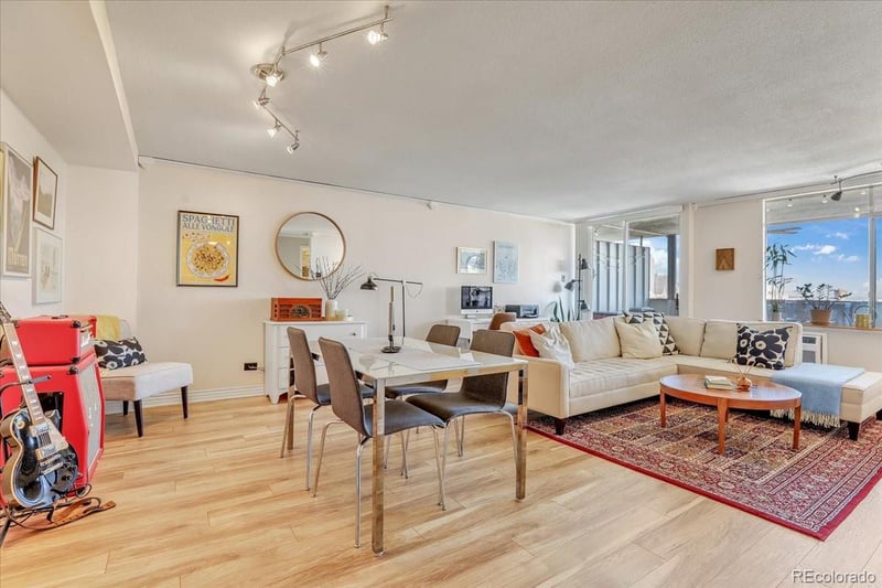 1029 8th Ave #903, Denver, CO 80218