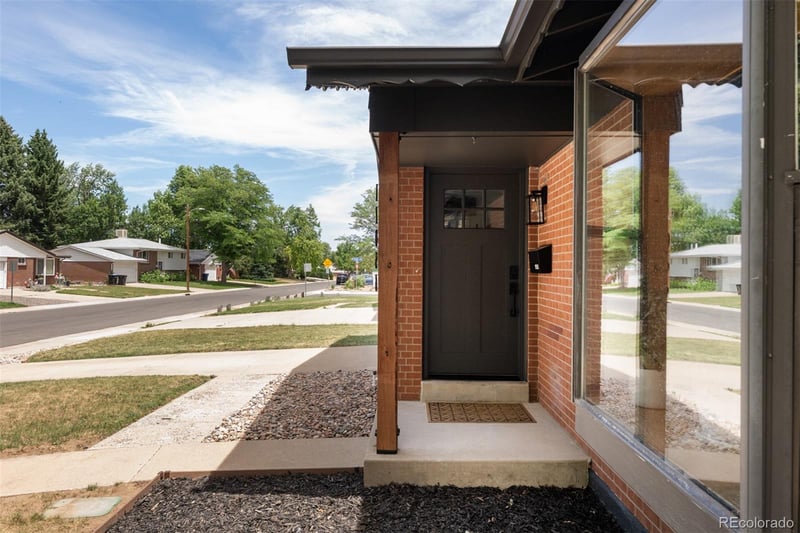 11056 62nd Ave, Arvada, CO 80004