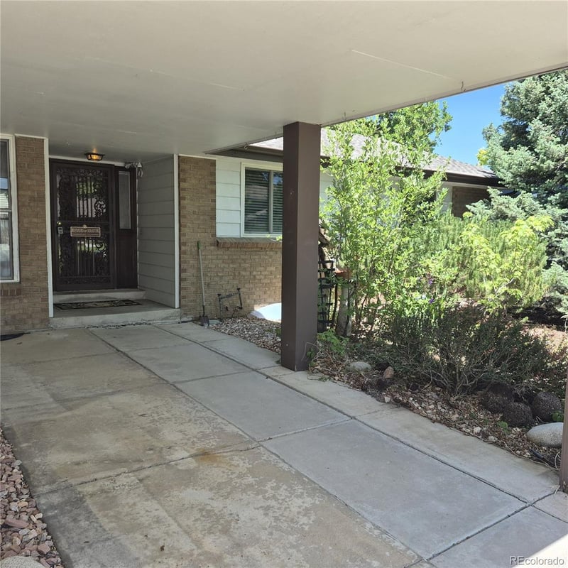 8163 Polk Pl, Littleton, CO 80123