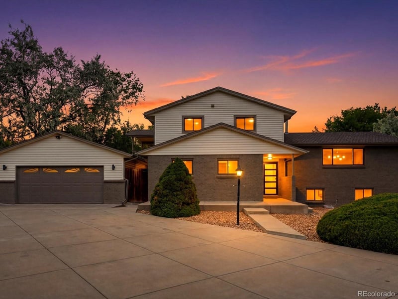 7209 Secrest Ct, Arvada, CO 80007