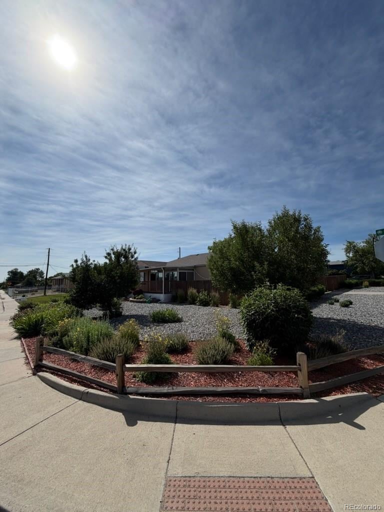 2196 56th Ave, Denver, CO 80221