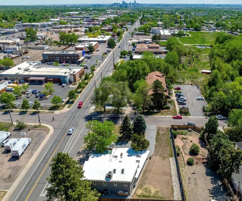 8800 14th Ave, Lakewood, CO 80215