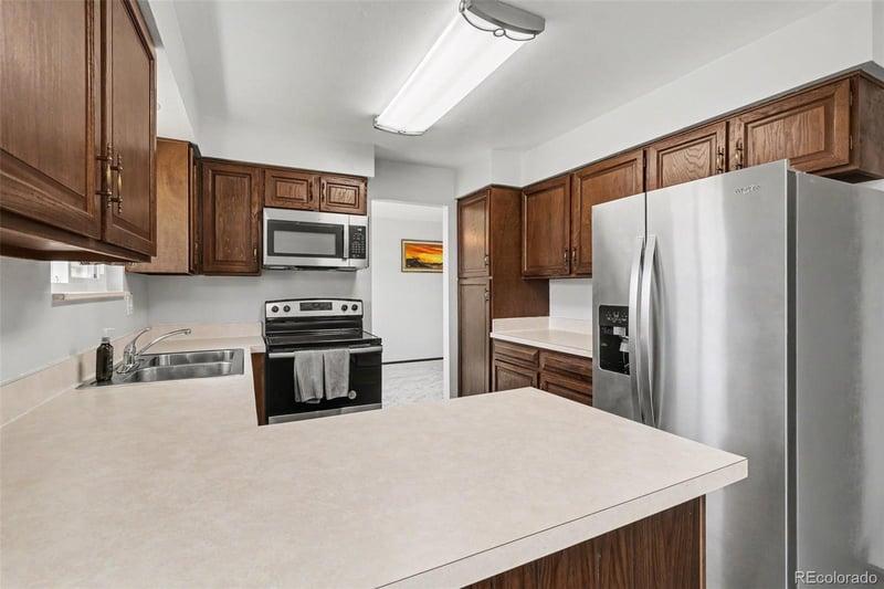 6556 Brentwood Way, Littleton, CO 80123