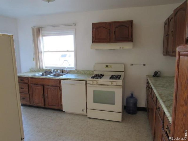 398 Co Rd I, Wiggins, CO 80654