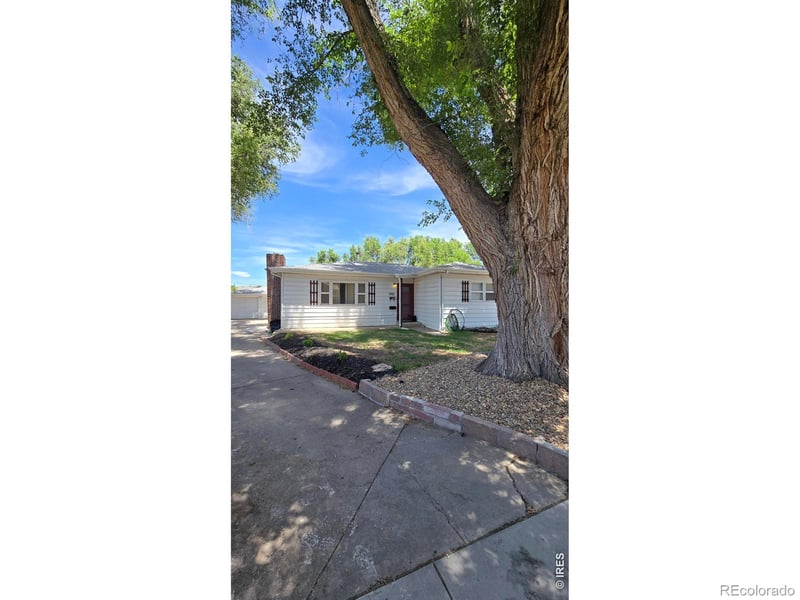1529 12th St, Greeley, CO 80631