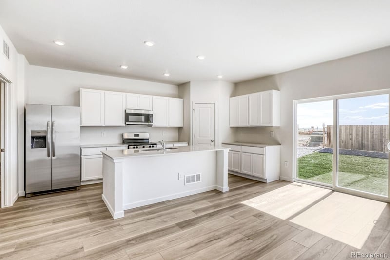 395 Wildflower Ct, Bennett, CO 80102