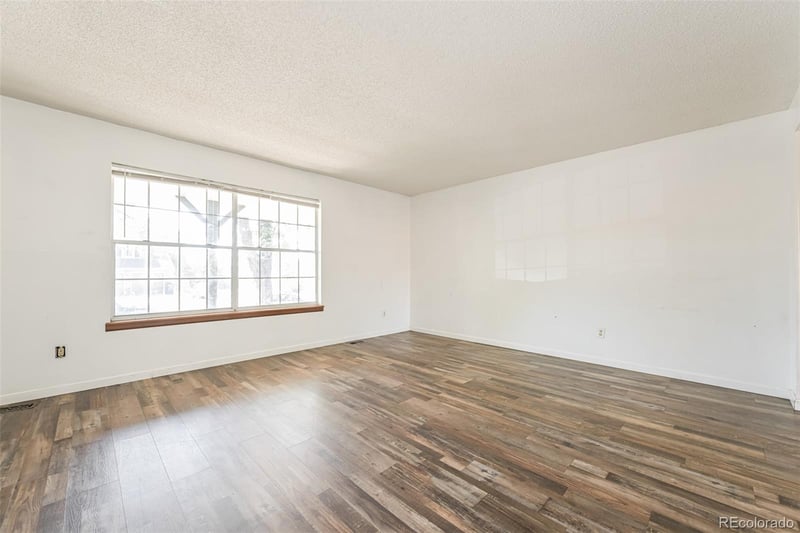1140 S Kittredge St, Aurora, CO 80017