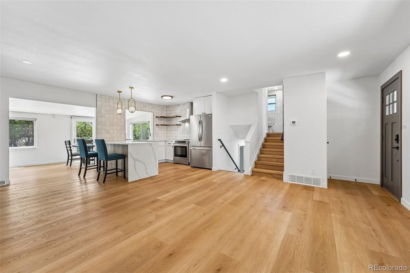 862 Simms St, Lakewood, CO 80228