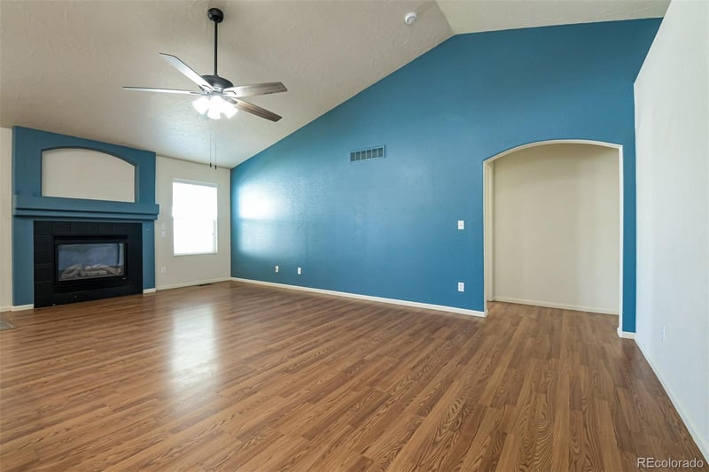 1137 S Coolidge Cir, Aurora, CO 80018