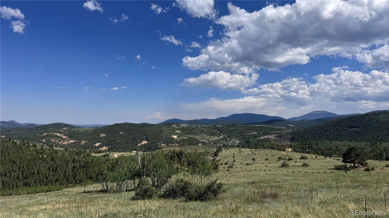 002 Mac Rock Rd, Central City, CO 80427