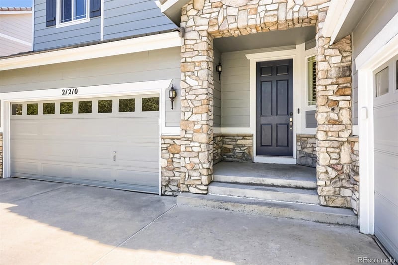 21210 Bellewood Dr, Aurora, CO 80015