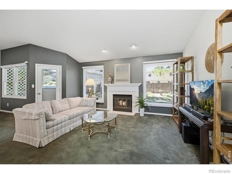2231 Creekwood Dr, Fort Collins, CO 80525