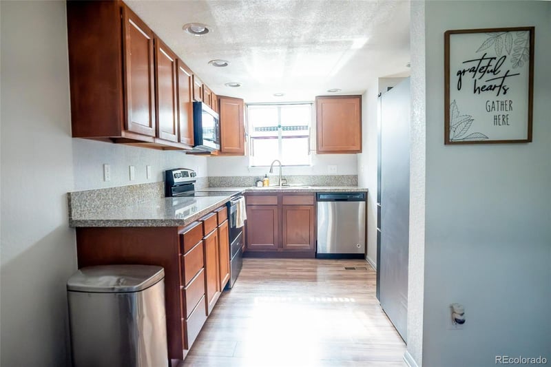 4107 Rifle Way, Aurora, CO 80013