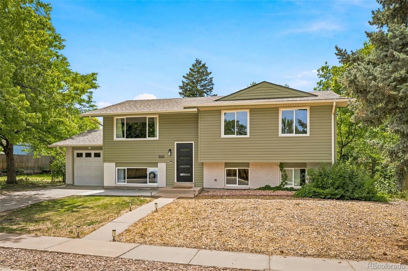 7683 Vine St, Centennial, CO 80122