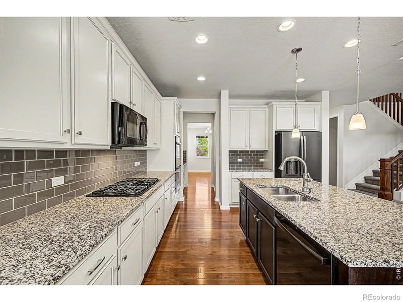 7926 125th Ave, Thornton, CO 80602