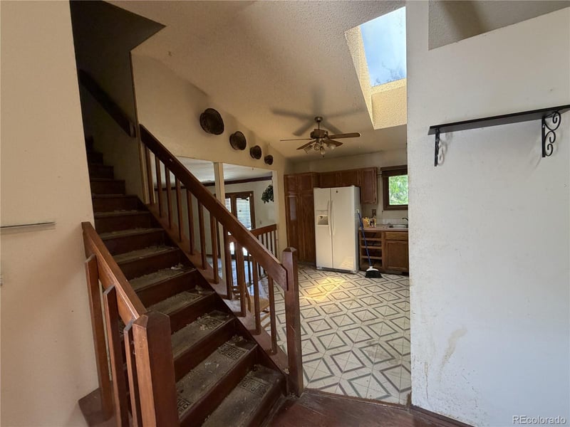 1674 Saulsbury Ct, Loveland, CO 80538