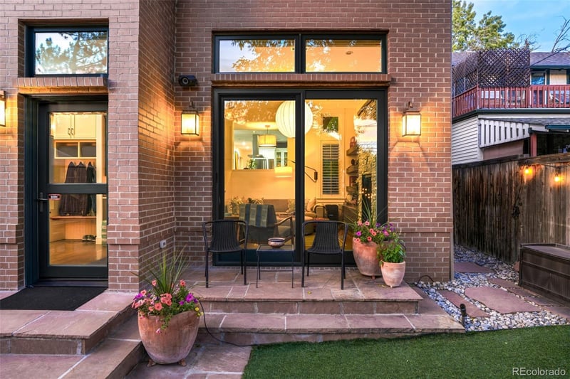 925 Emerson St, Denver, CO 80209