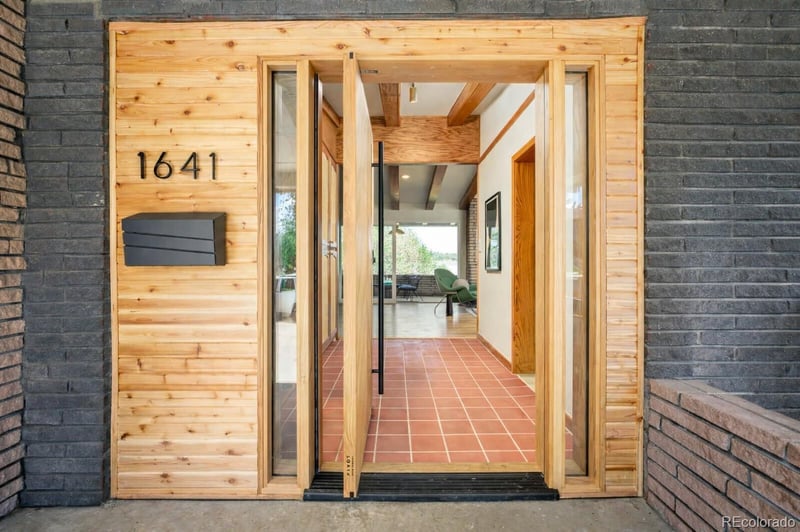 1641 Zenobia St, Denver, CO 80204