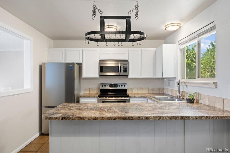 3347 Laredo Ct, Aurora, CO 80013
