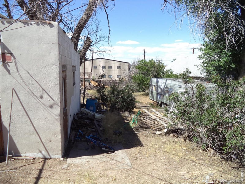105 12th St, Greeley, CO 80631