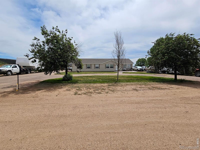 408 Garfield Ave, Nunn, CO 80648