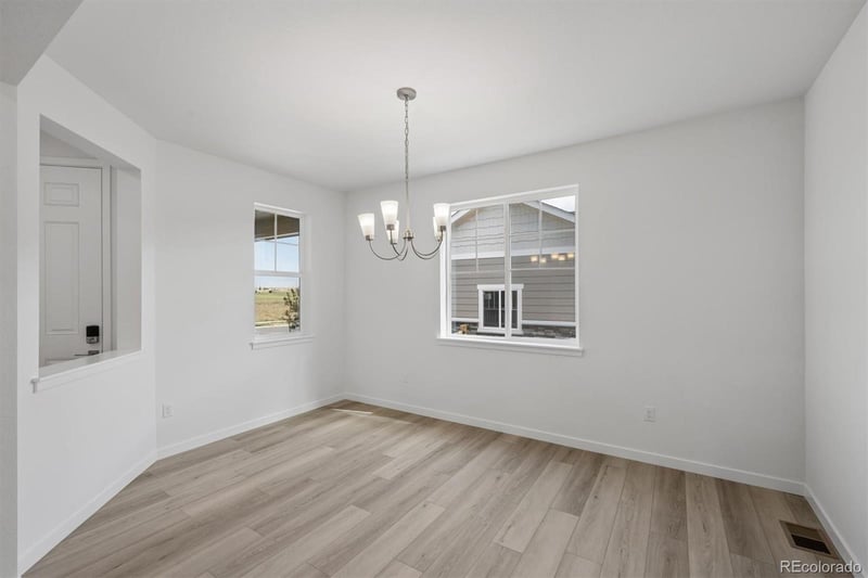 3661 Hayleyville St, Aurora, CO 80019
