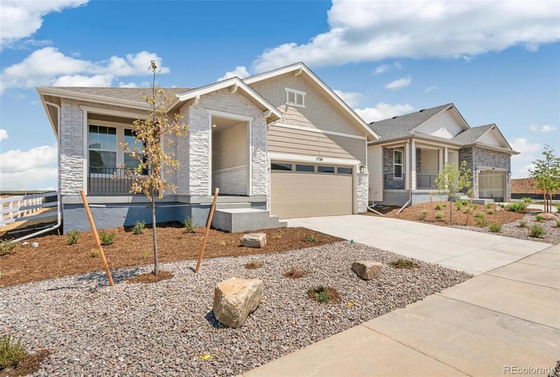 1730 Gold Bug Way, Aurora, CO 80018