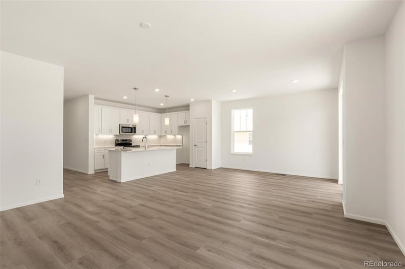 1730 Gold Bug Way, Aurora, CO 80018