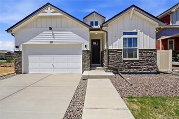 957 Highlands Cir, Erie, CO 80516