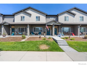 6607 4th St Rd #3, Greeley, CO 80634