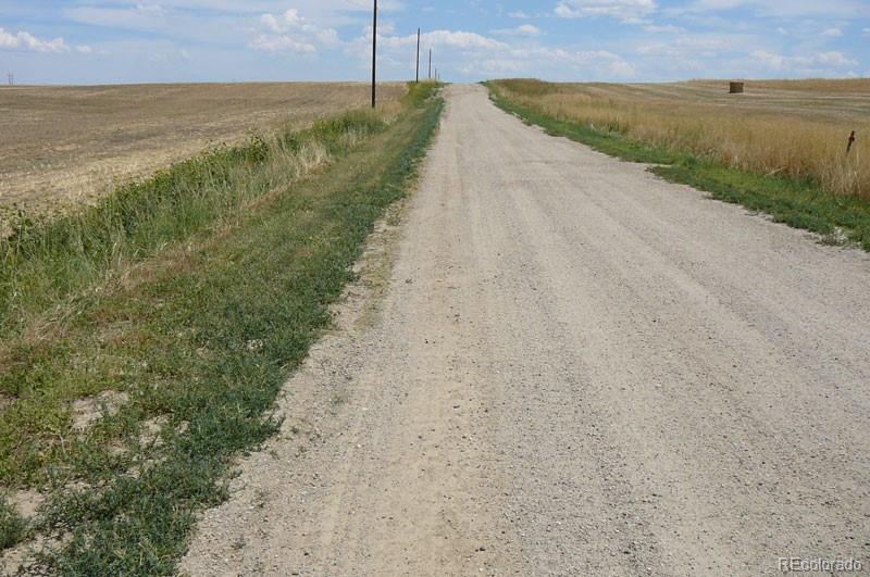 217 Price Rd, Deer Trail, CO 80105