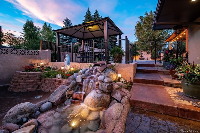 4560 King St, Denver, CO 80211