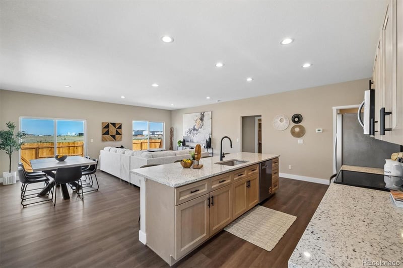 412 Molly Ln, Fort Morgan, CO 80701