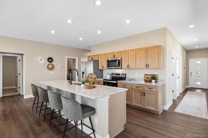 412 Molly Ln, Fort Morgan, CO 80701