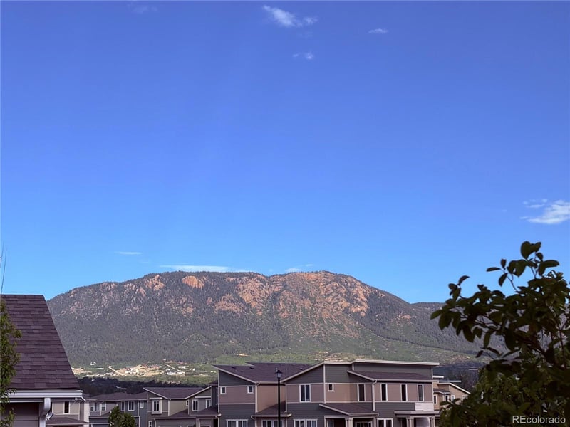 16392 Hay Barn Hts, Monument, CO 80132