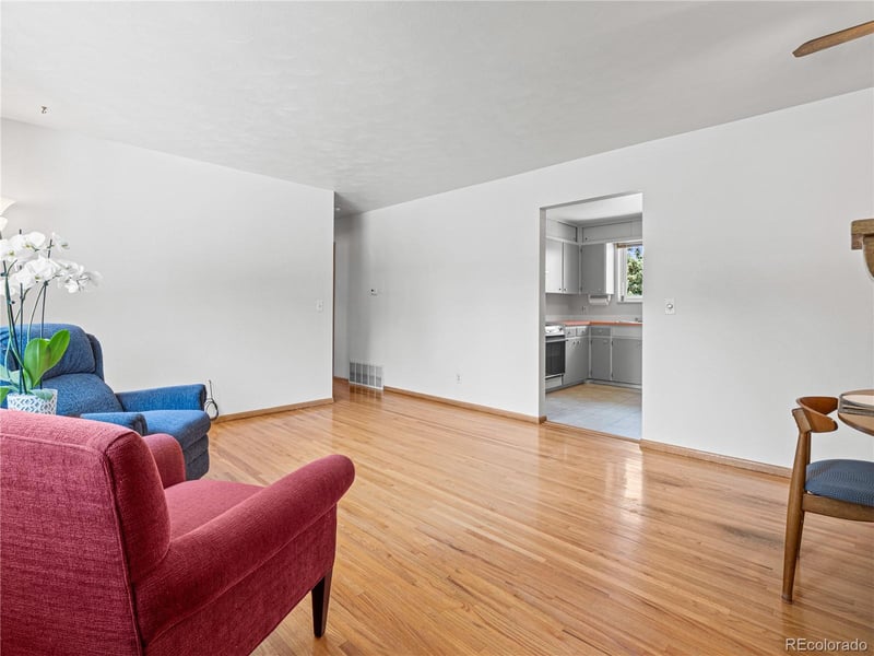 9265 W Kentucky Ave, Lakewood, CO 80226