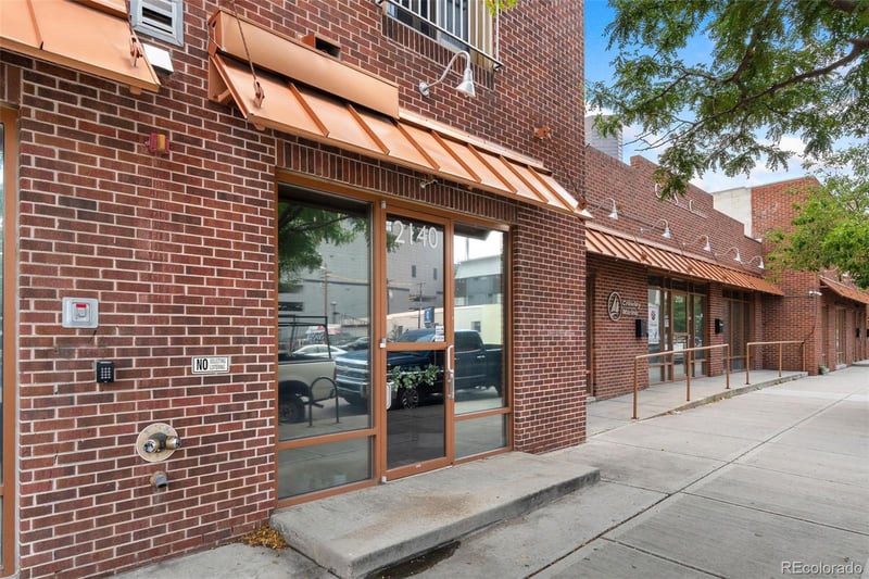 2142 Curtis St #101, Denver, CO 80205