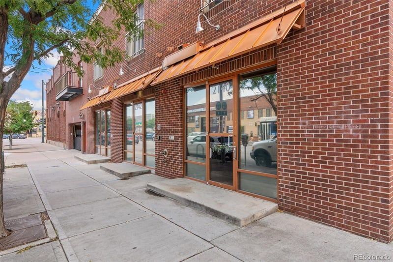 2142 Curtis St #101, Denver, CO 80205