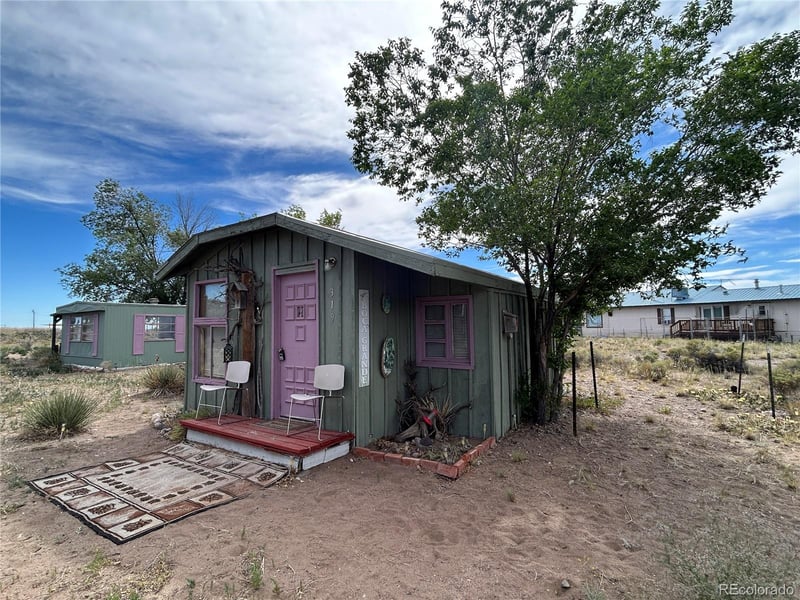 319 Palisade Ct, Crestone, CO 81131