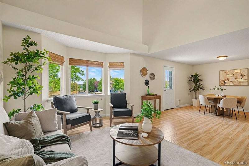 5333 S Ukraine Way, Aurora, CO 80015